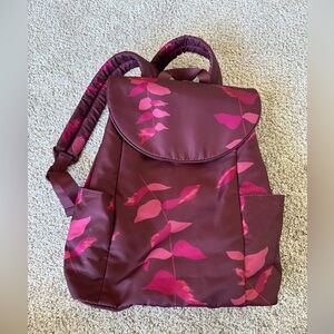“a new day” backpack in GREAT condition. Perfect backpack for travel or school.